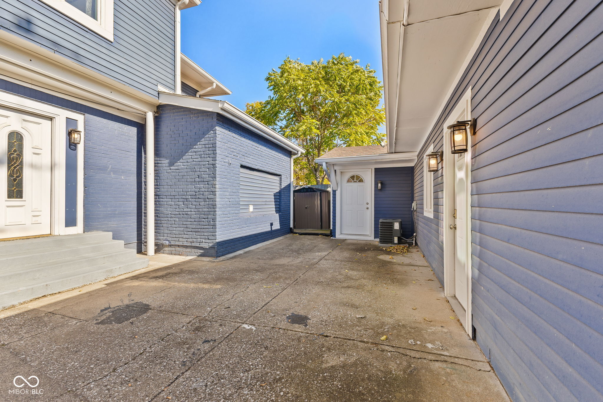 131 E 36th Street