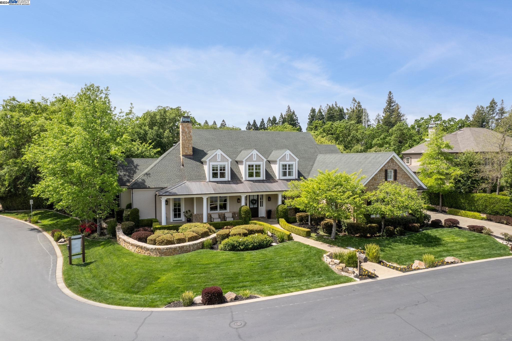29 Sanford Lane