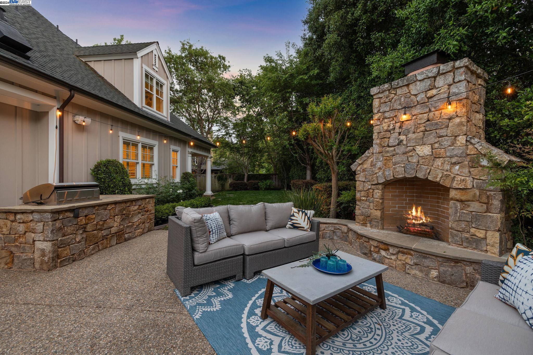 29 Sanford Lane