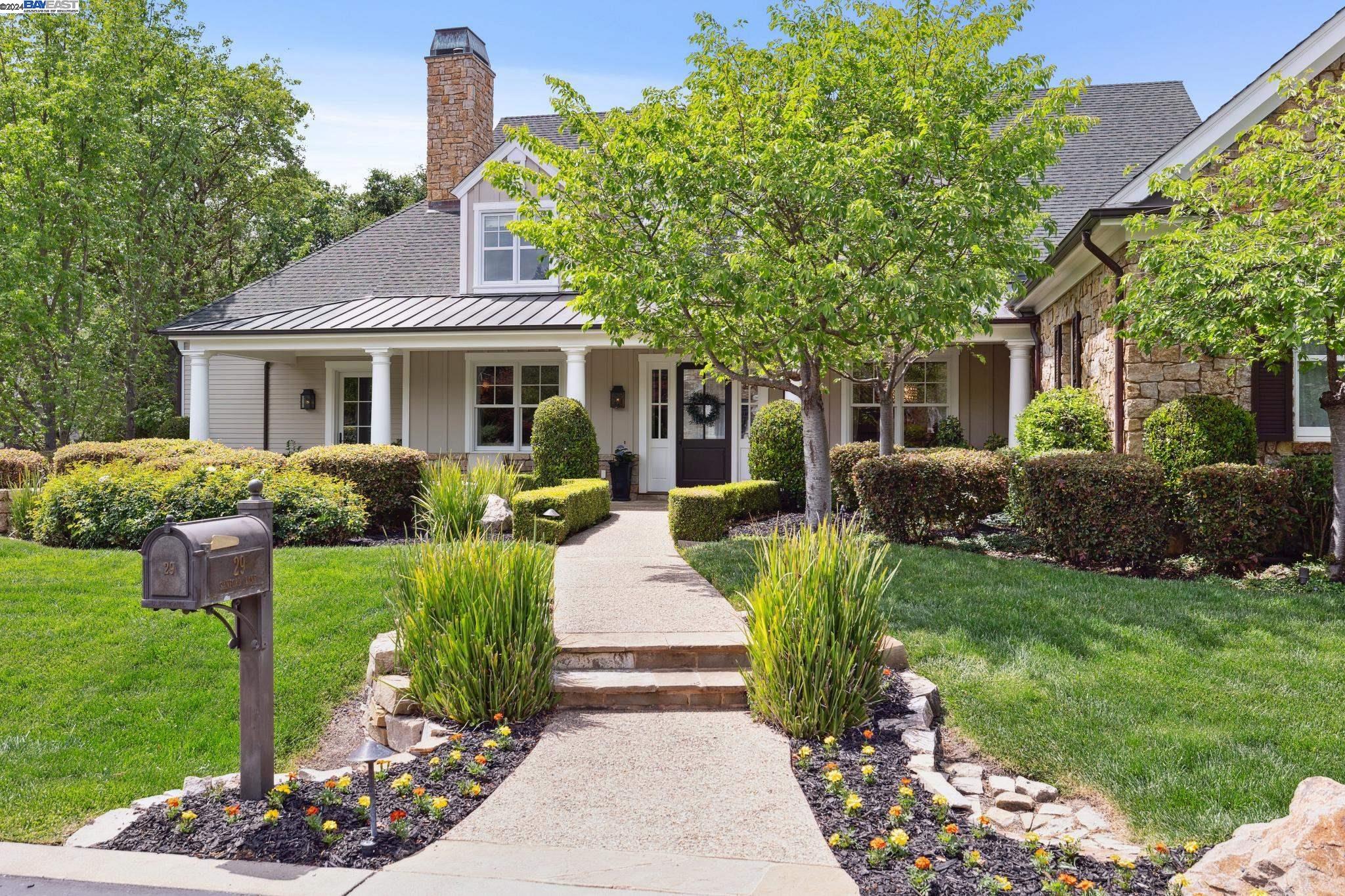 29 Sanford Lane