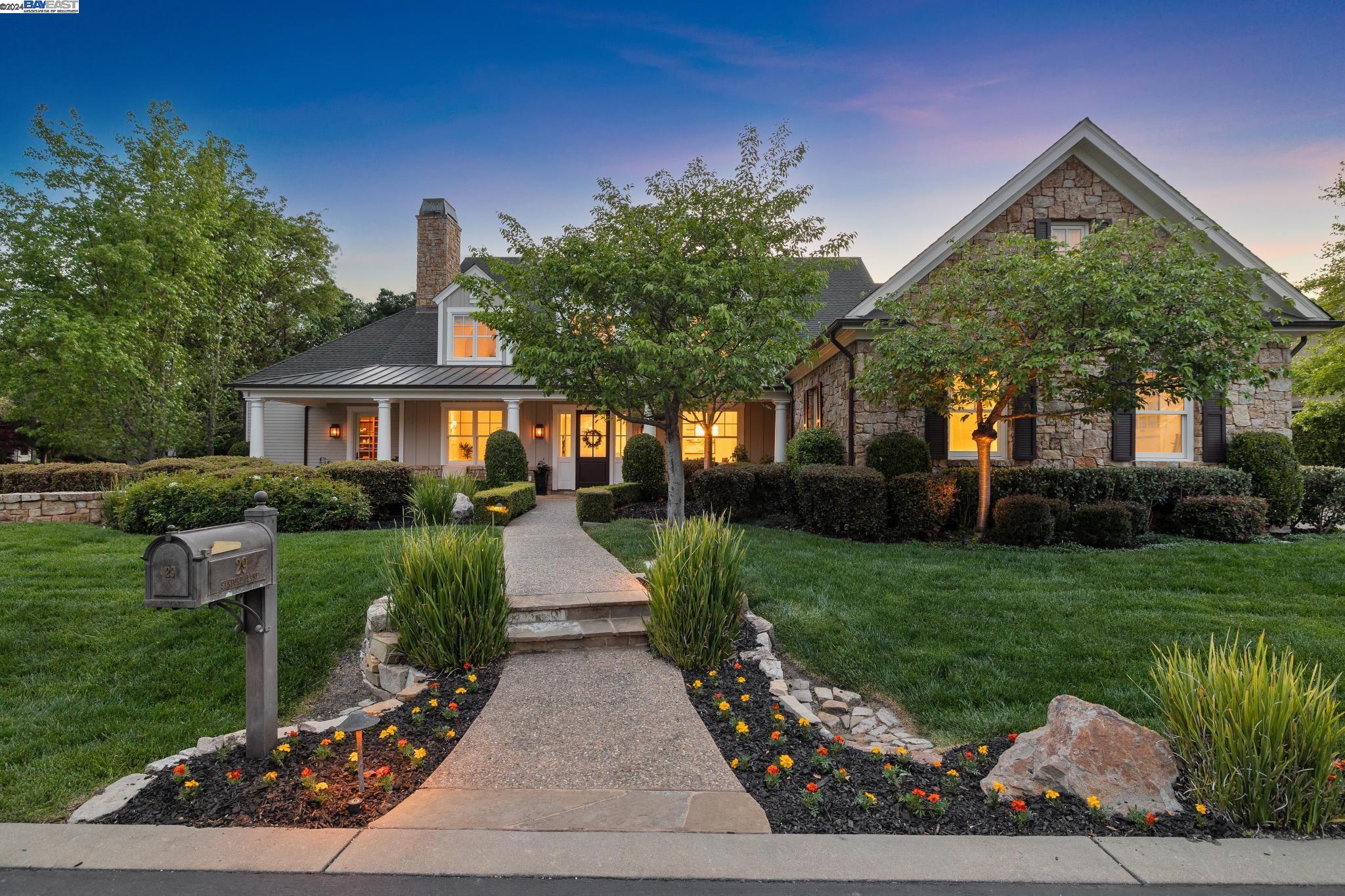 29 Sanford Lane