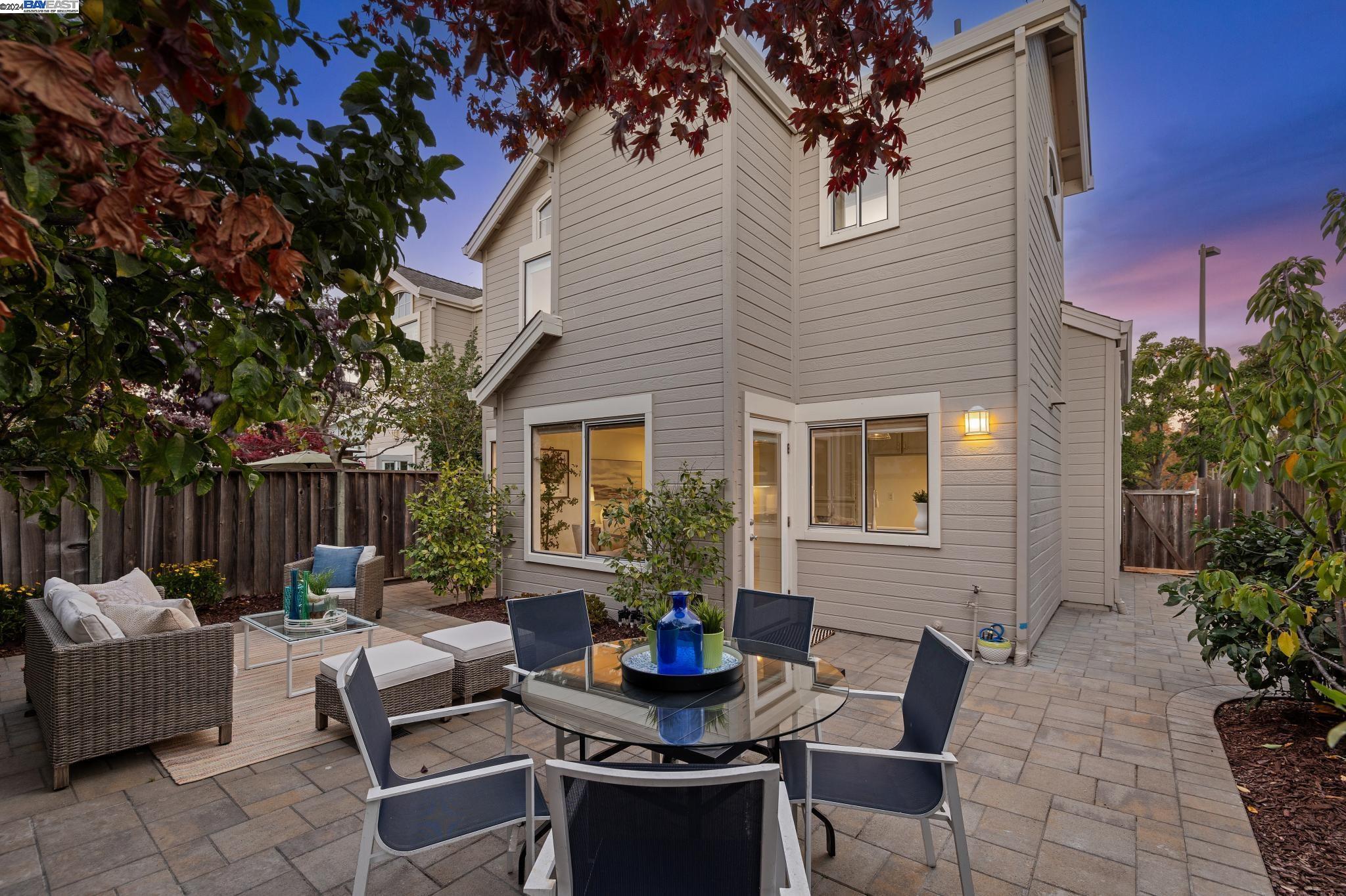 219 Bannister Ct