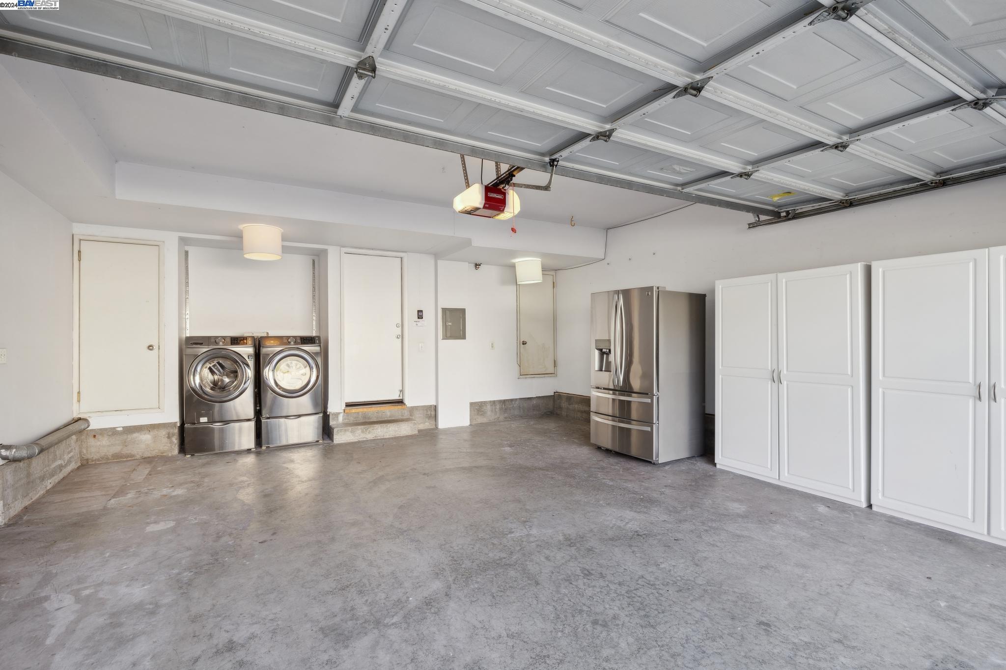 219 Bannister Ct