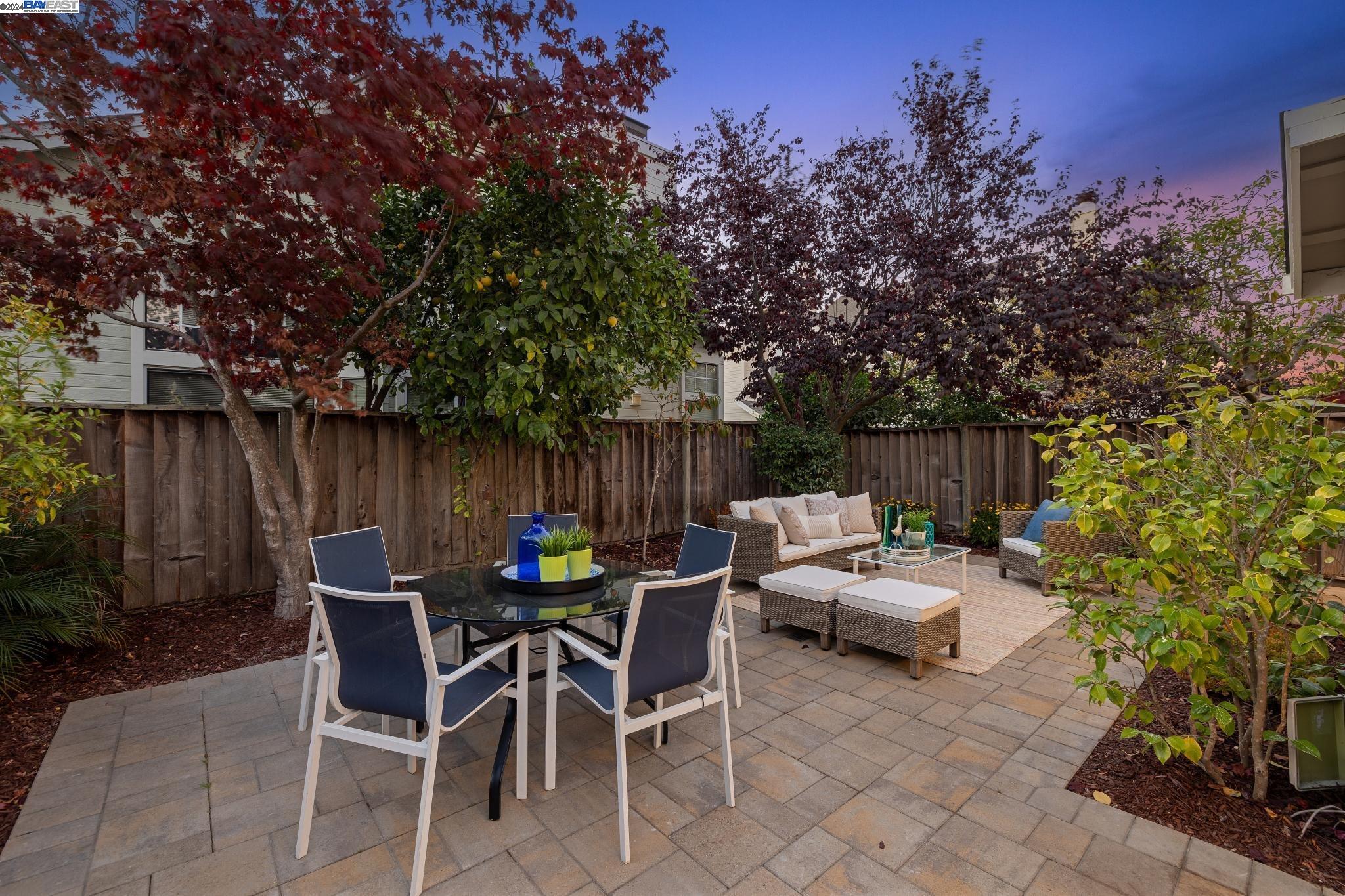 219 Bannister Ct