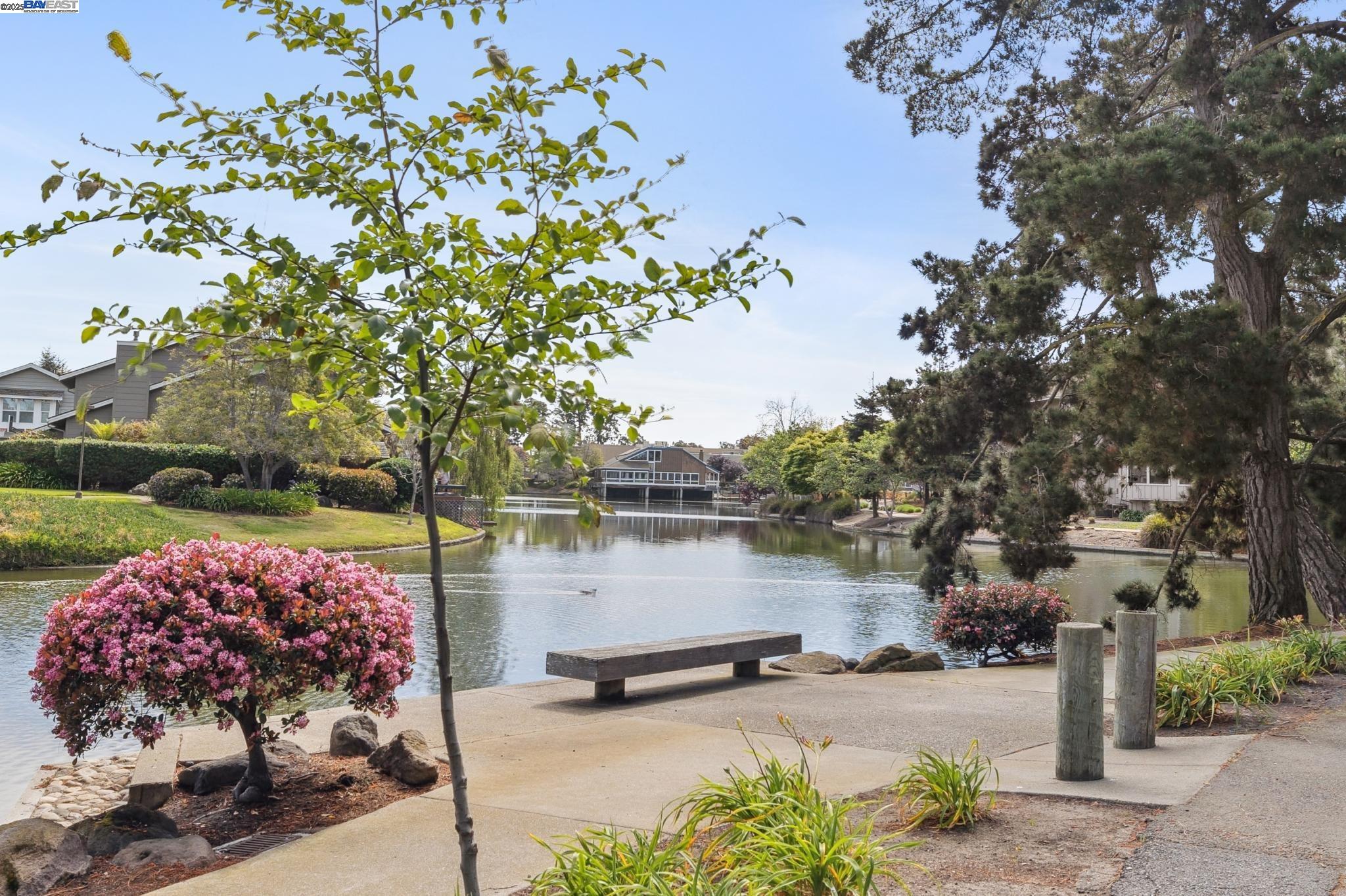 1009 Ironwood Rd