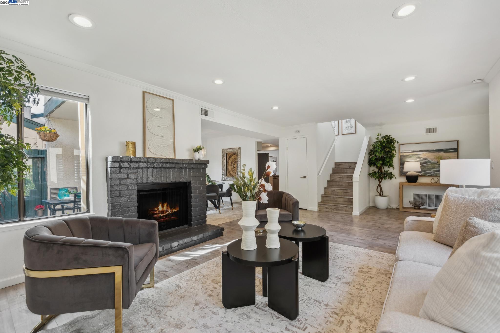 1009 Ironwood Rd