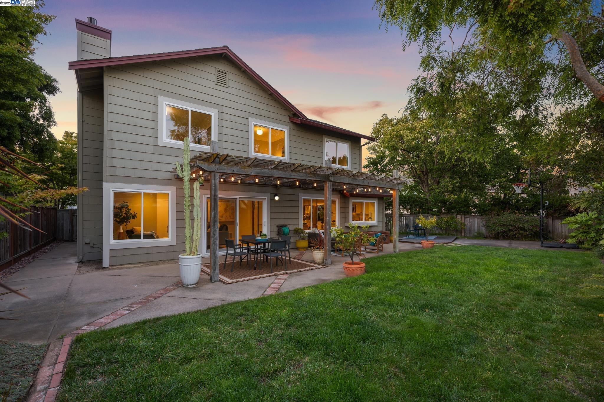 112 Shannon Circle