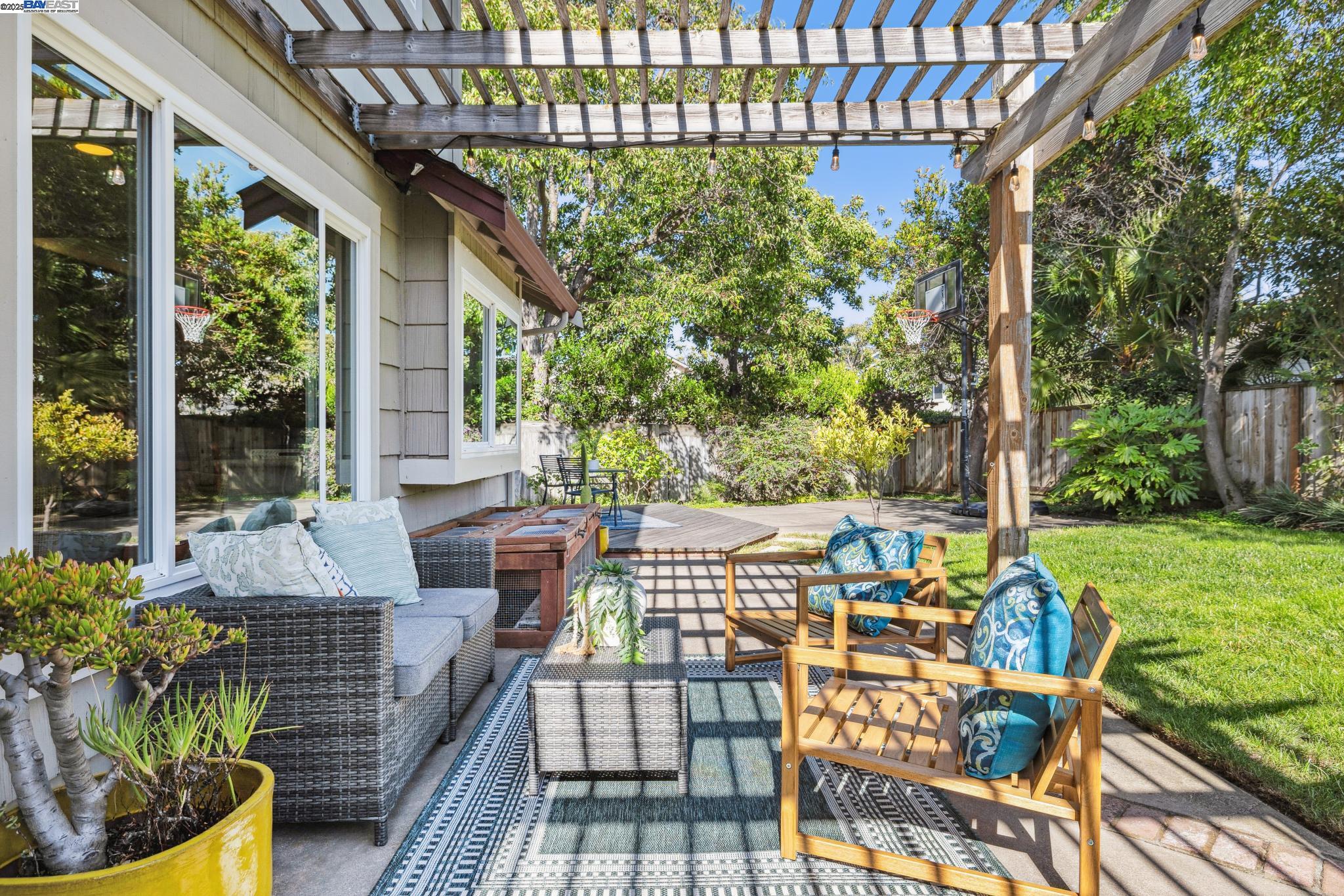 112 Shannon Circle