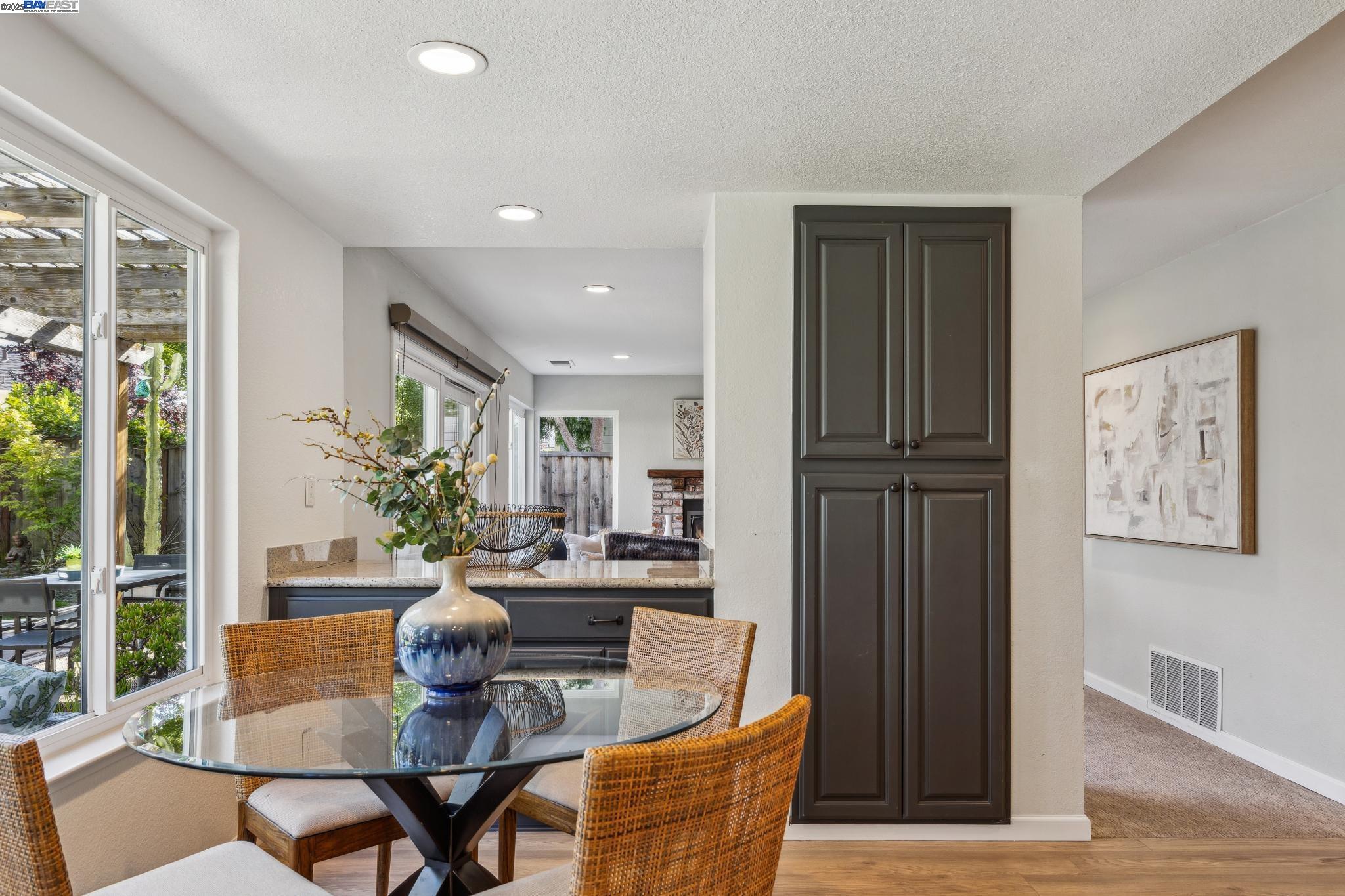 112 Shannon Circle