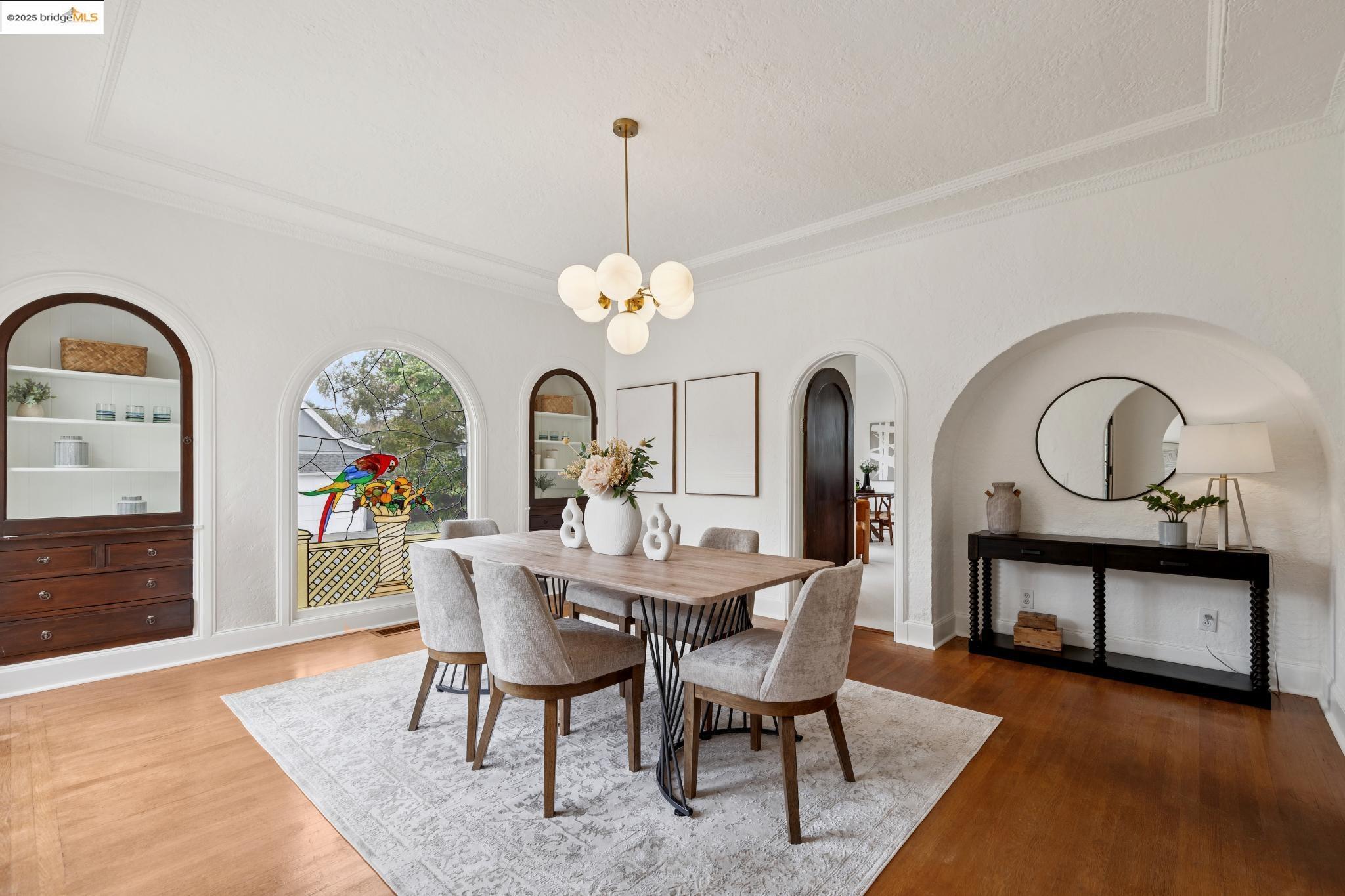 1701 Cambridge Drive