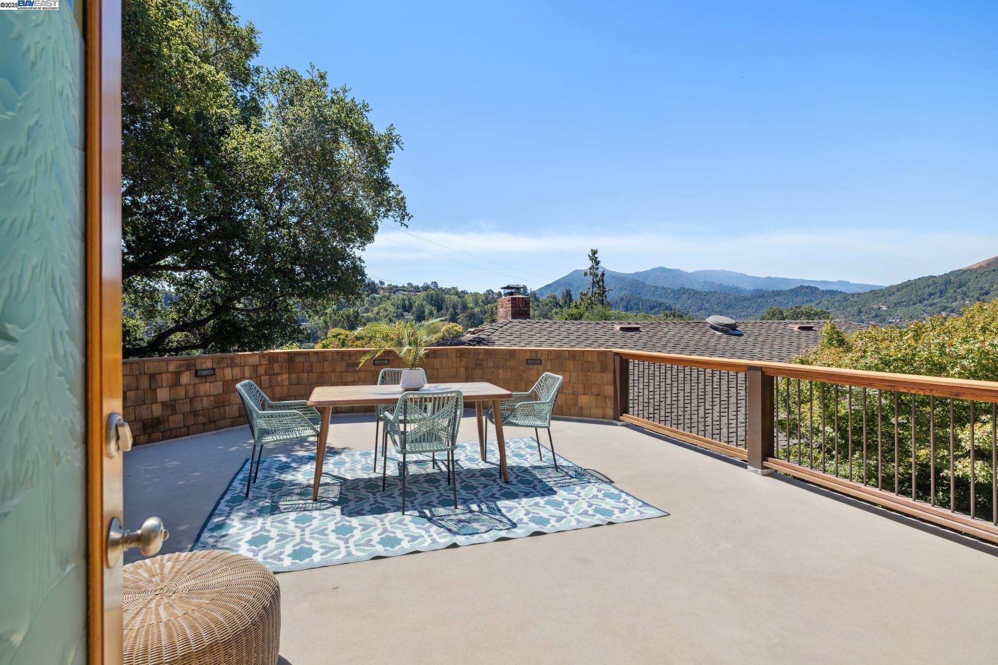 184 Hilldale Dr