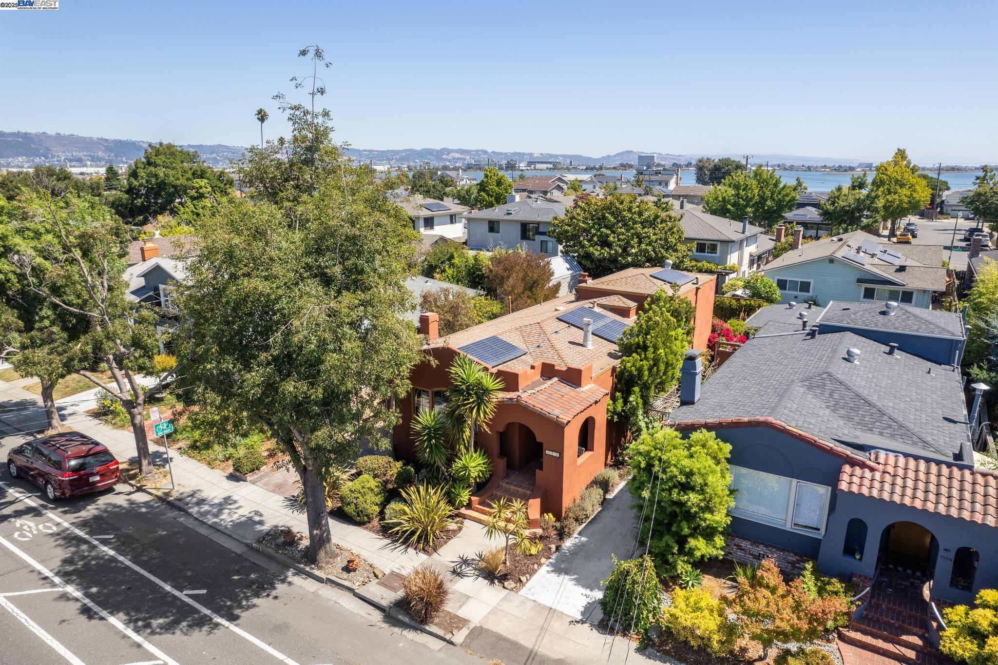 1336 Fernside