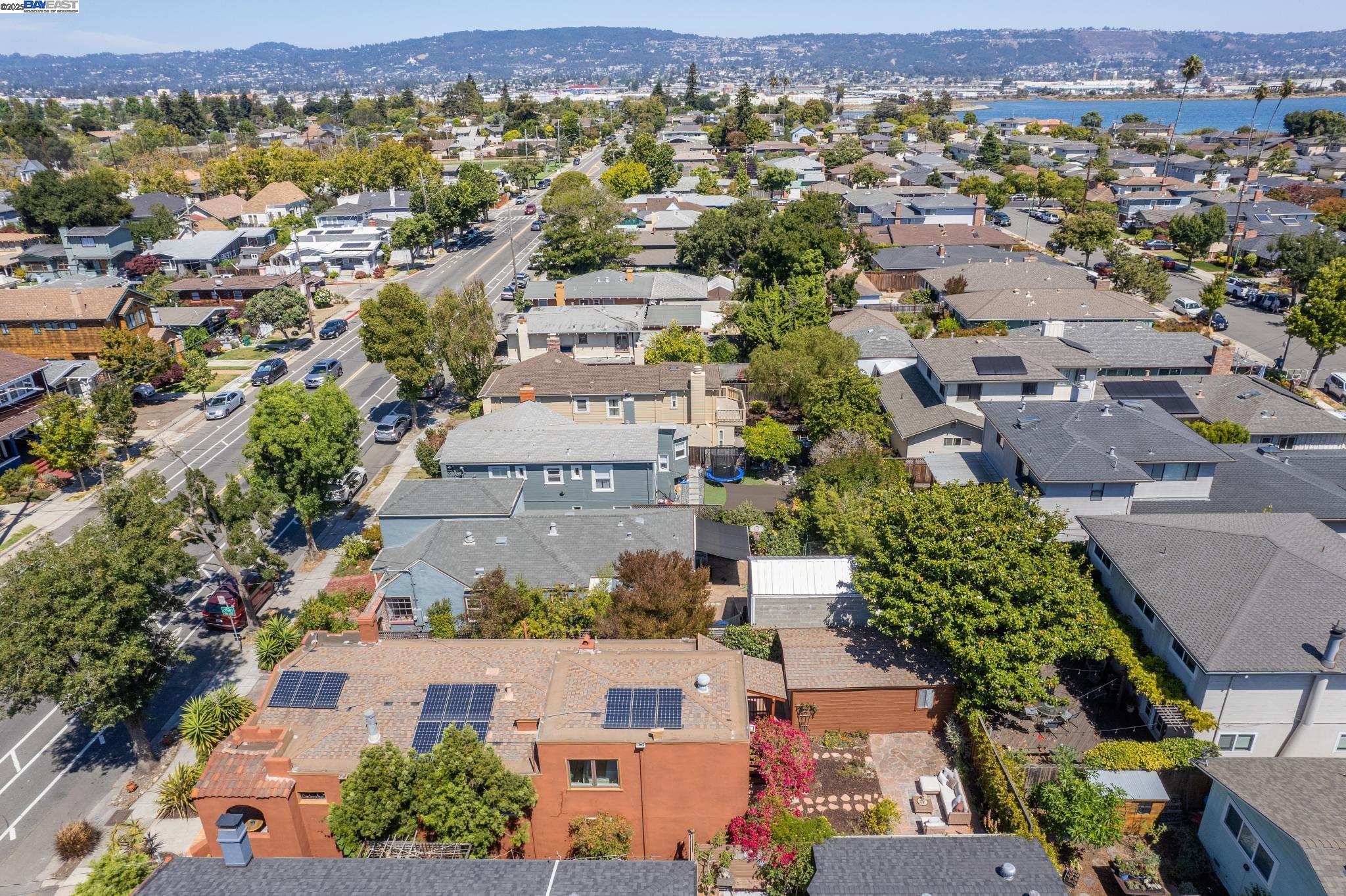 1336 Fernside