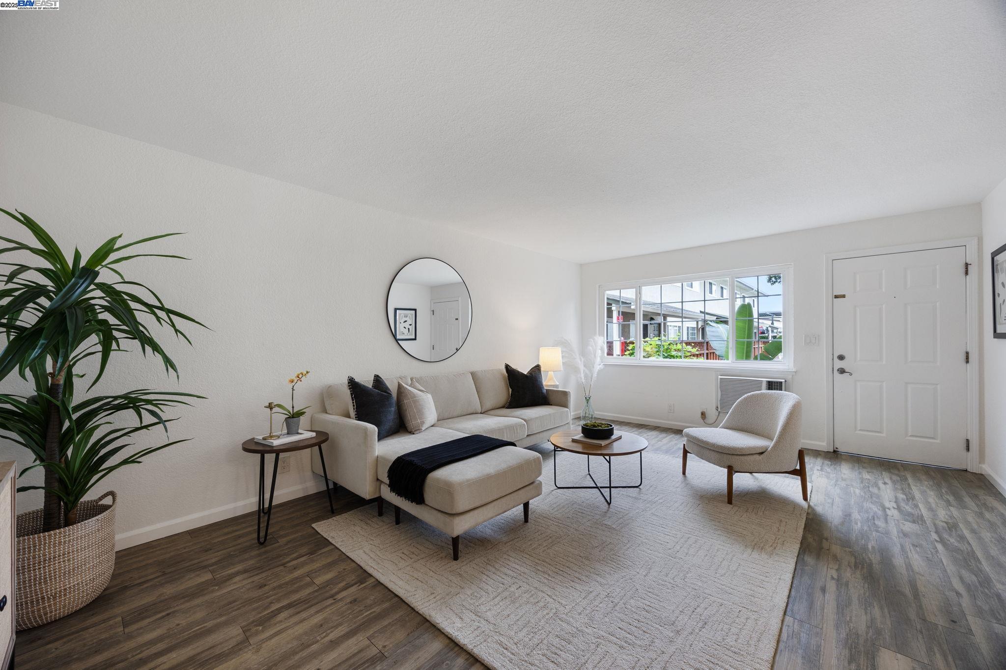 720 Fargo Ave # 14