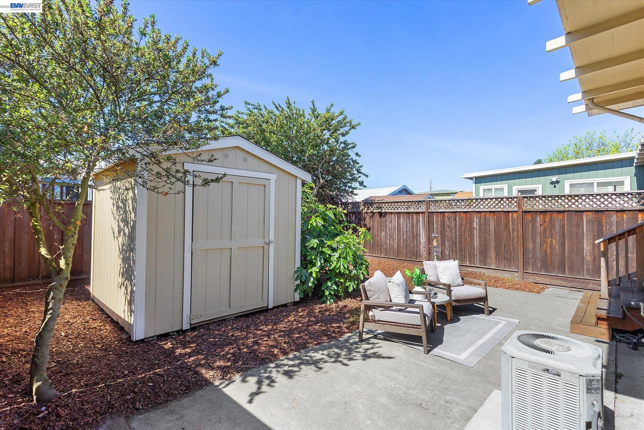 2516 Buena Vista Ave