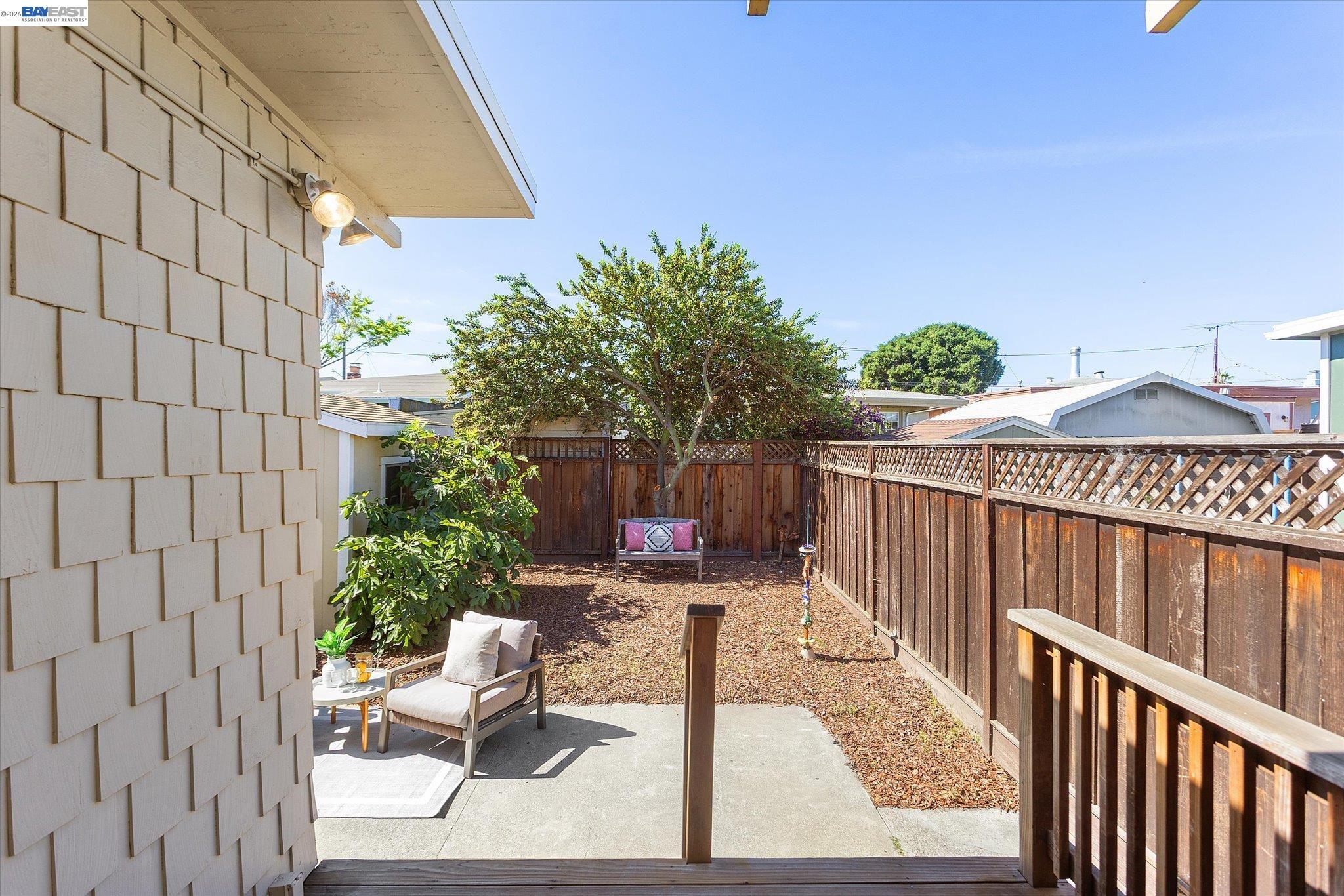 2516 Buena Vista Ave