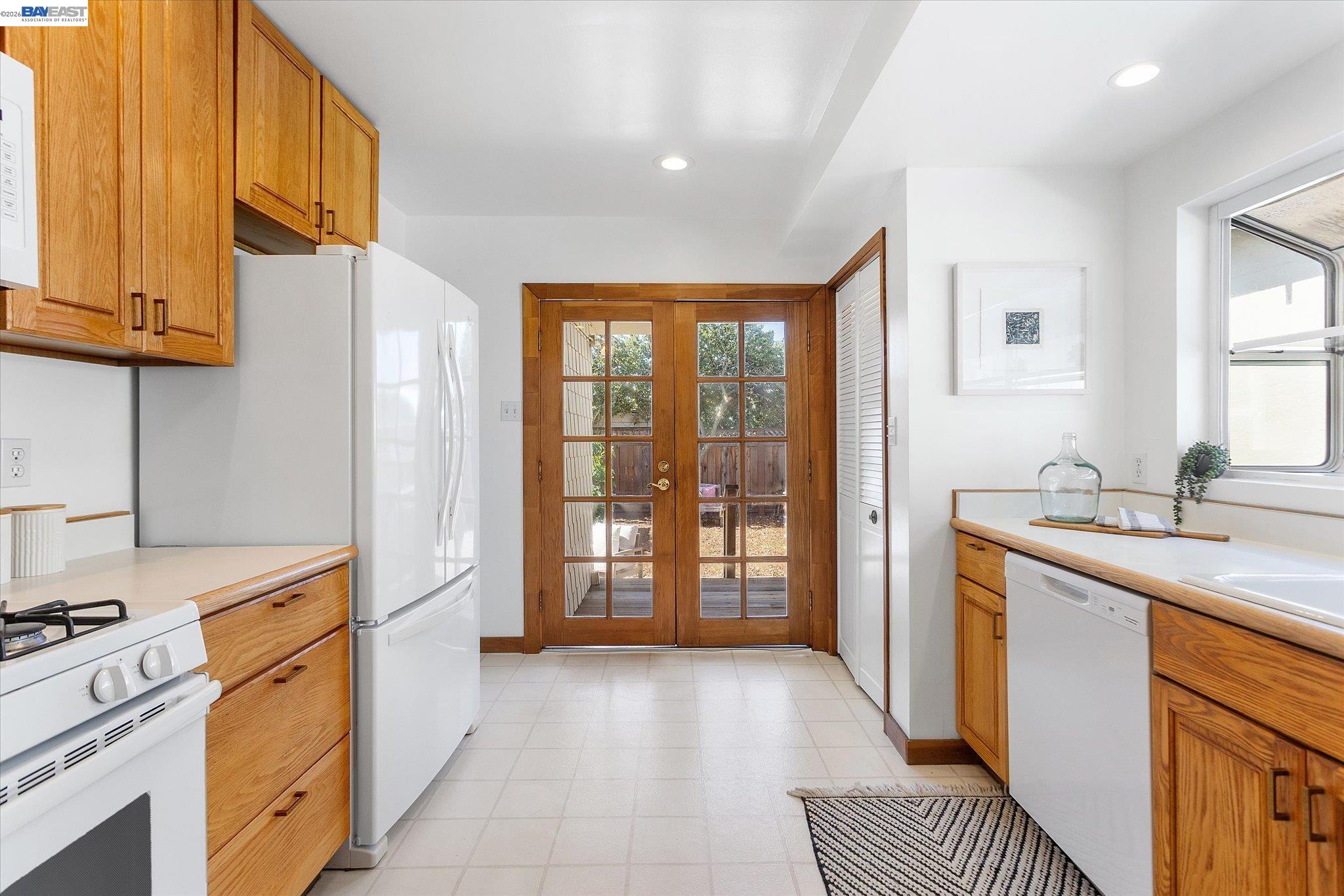 2516 Buena Vista Ave