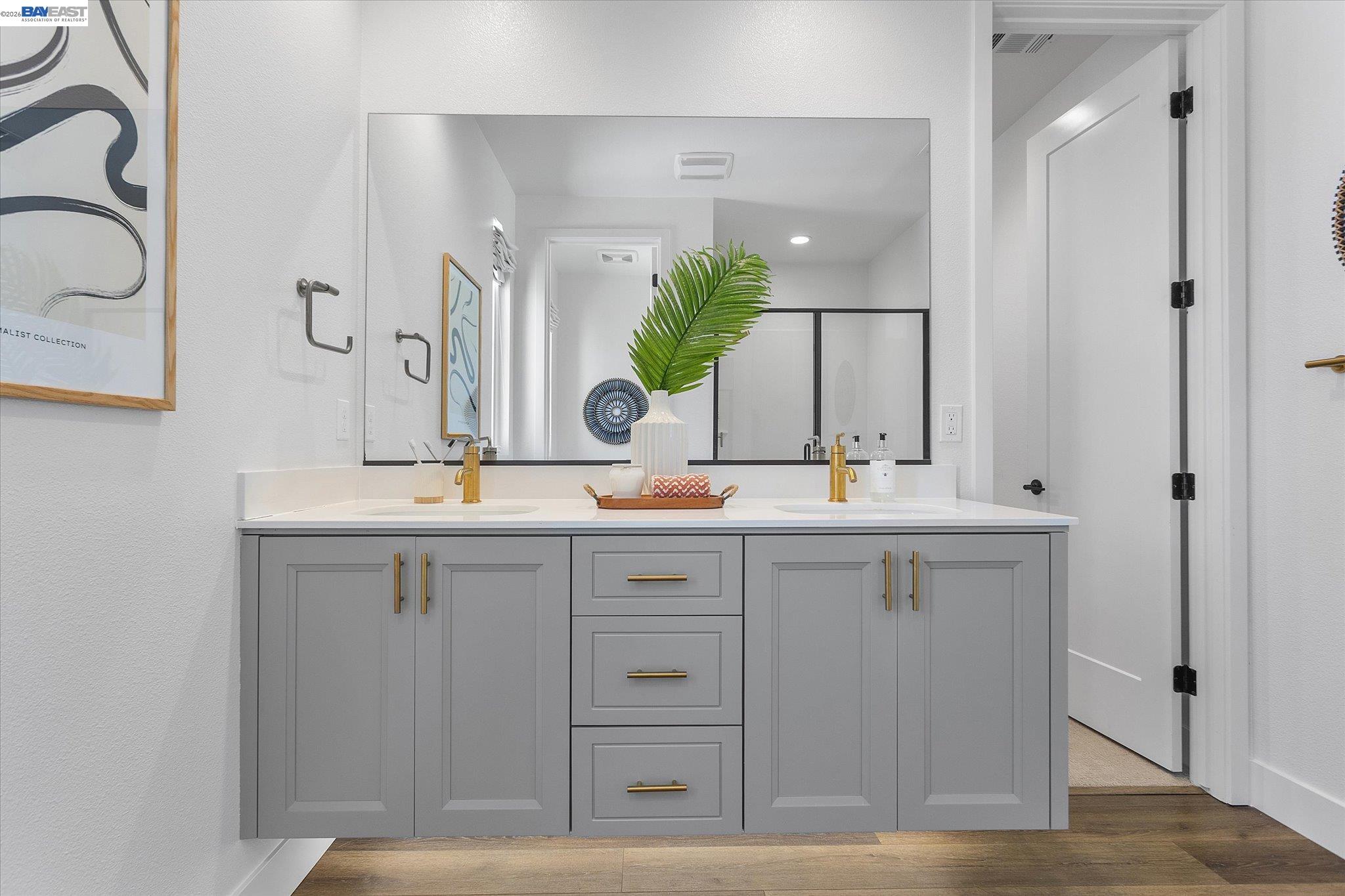 55 W Atlantic Ave # 1002