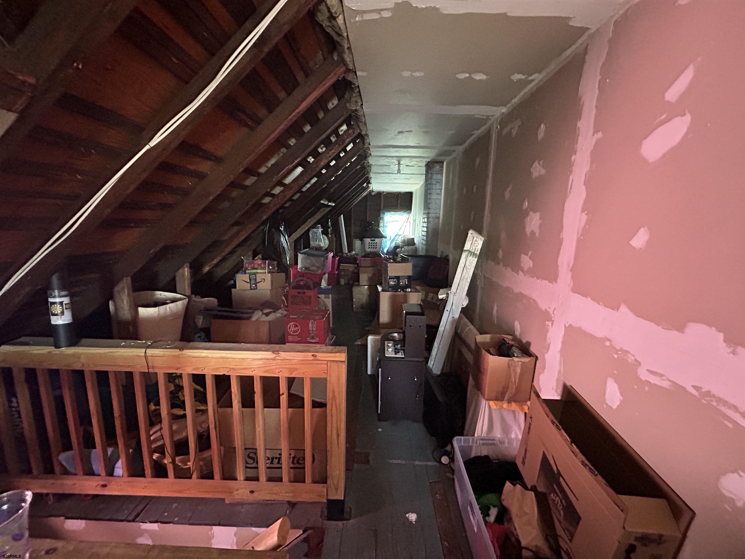 128-130 W Spicer