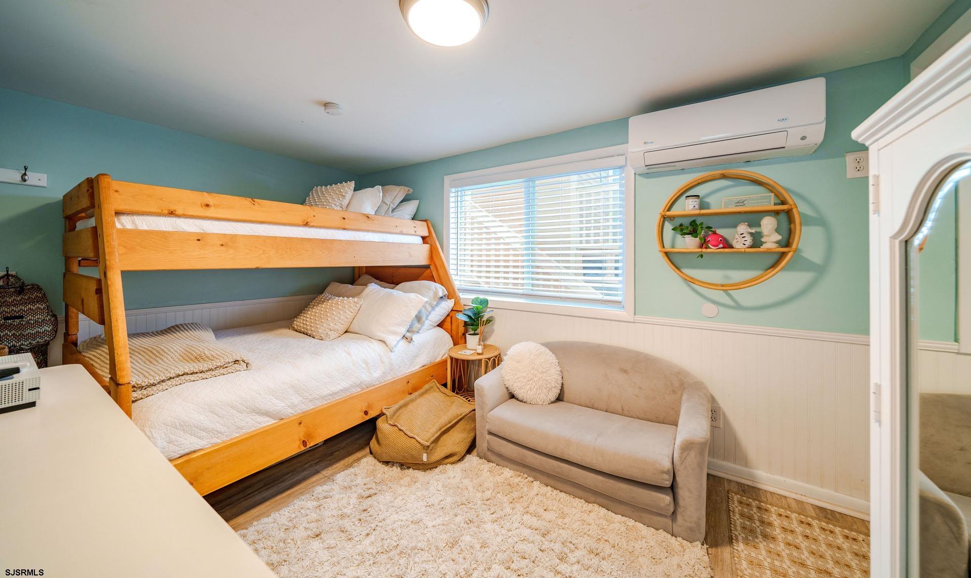 3316 Asbury #1 (A) Ave Unit: 1 (A)