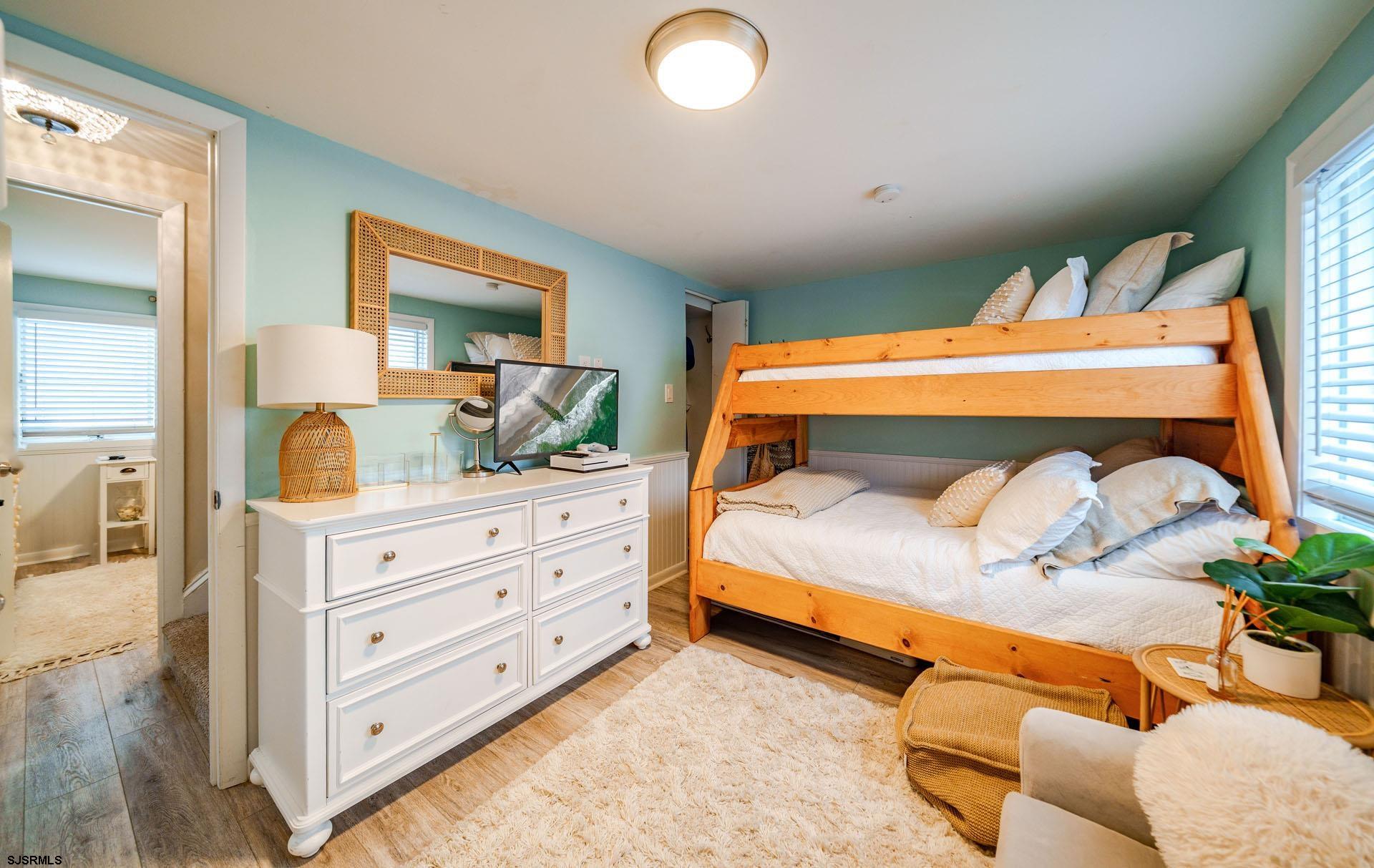 3316 Asbury #1 (A) Ave Unit: 1 (A)