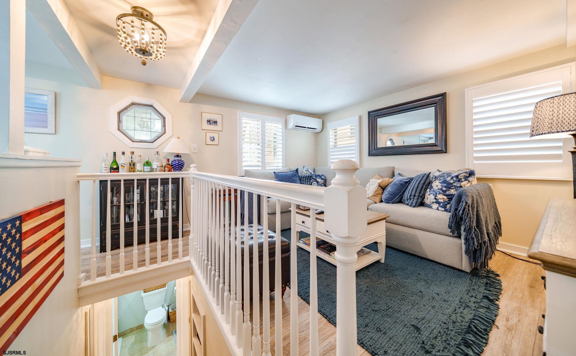 3316 Asbury #1 (A) Ave Unit: 1 (A)