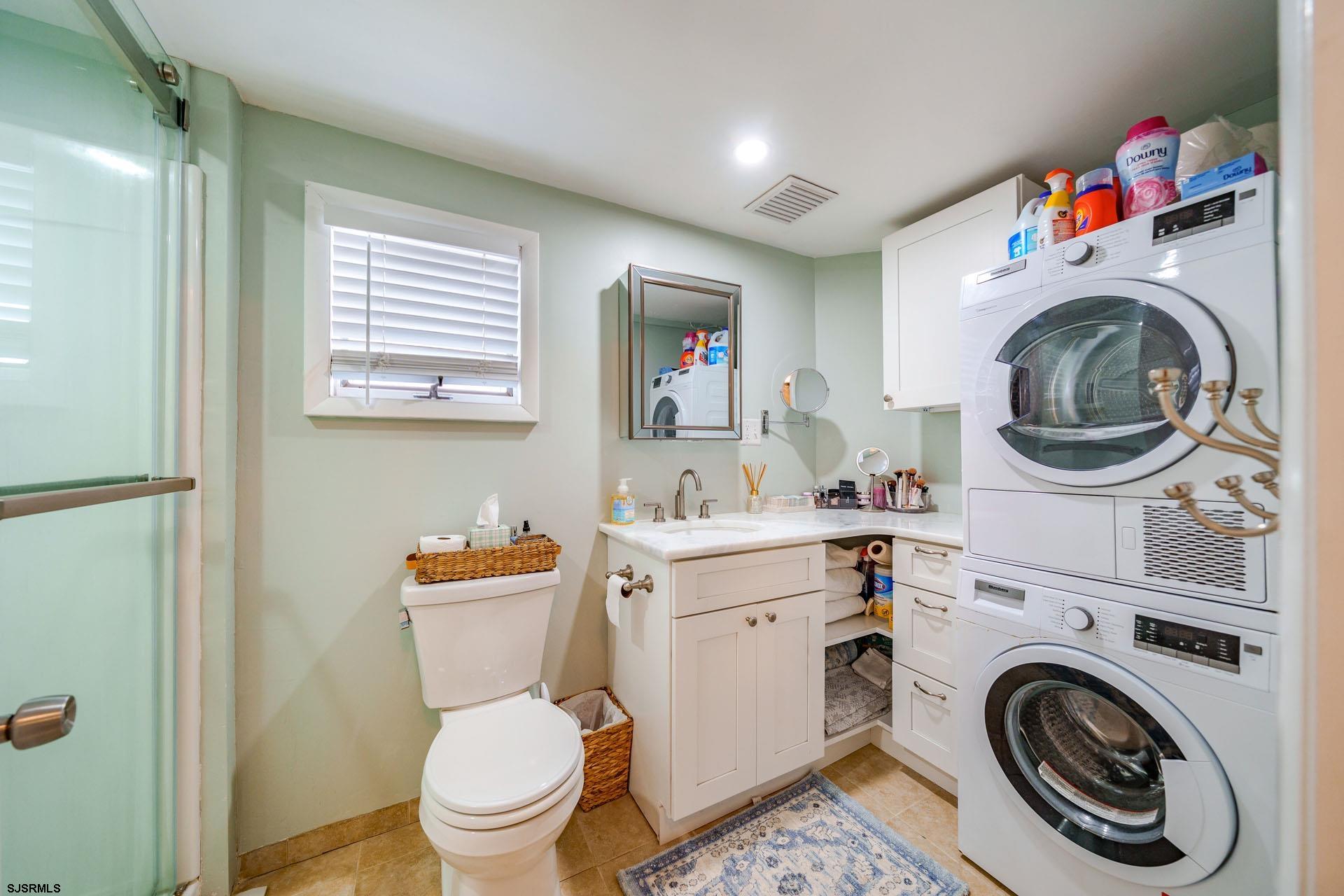 3316 Asbury #1 (A) Ave Unit: 1 (A)