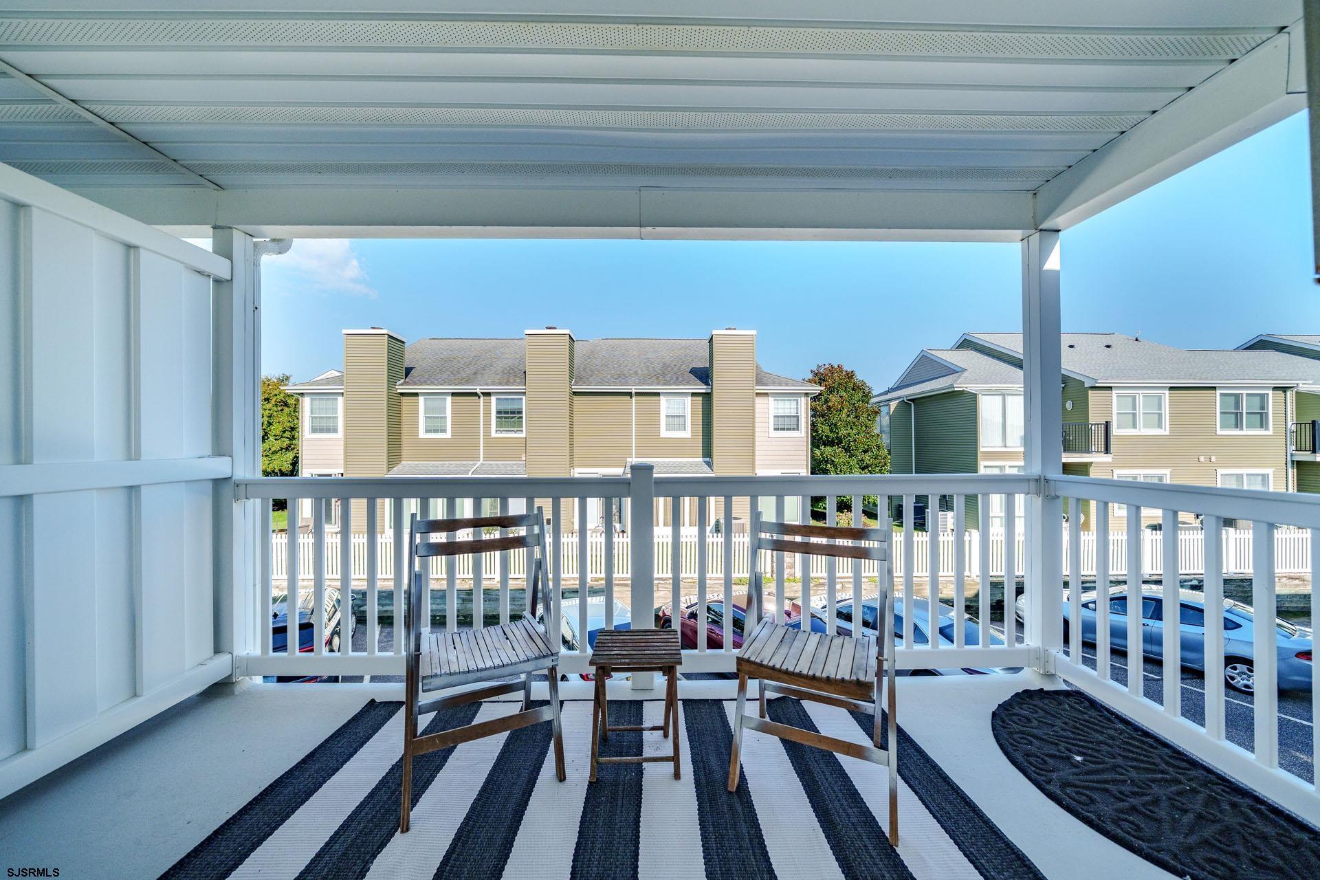 2734 Bay Ave Unit: 2734