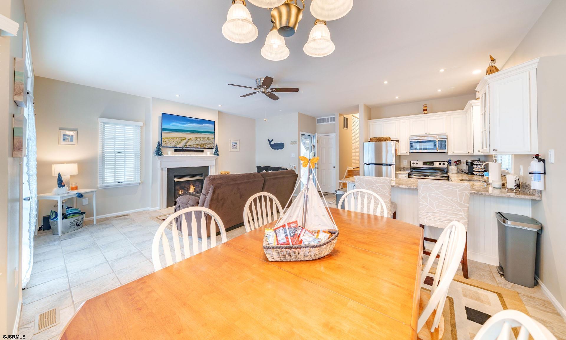 3824 Asbury Ave. Unit: 1