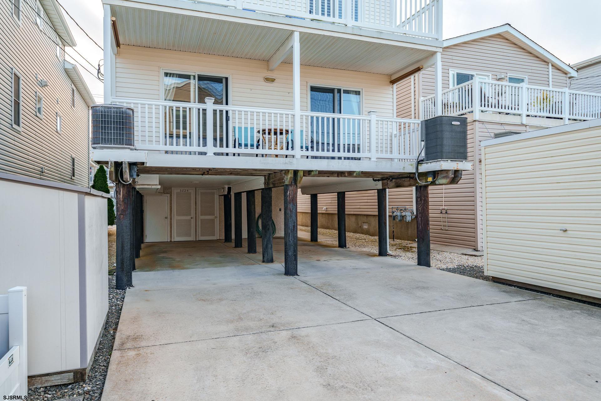 3824 Asbury Ave. Unit: 1