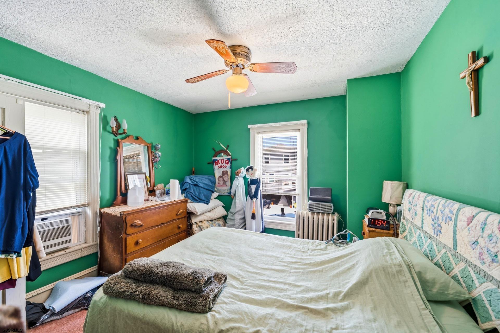 332 Asbury Ave