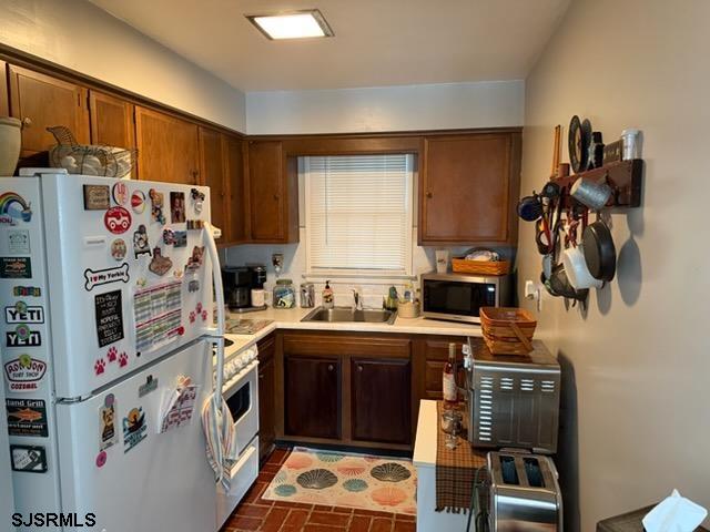 324 W 17th