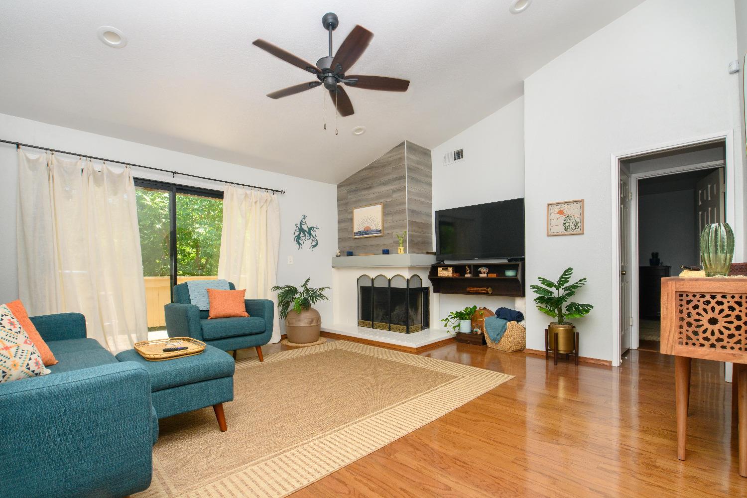 3424 Vintage Drive 228