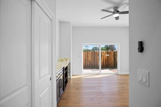 2201 O Farrell Avenue