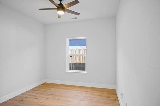 2201 O Farrell Avenue