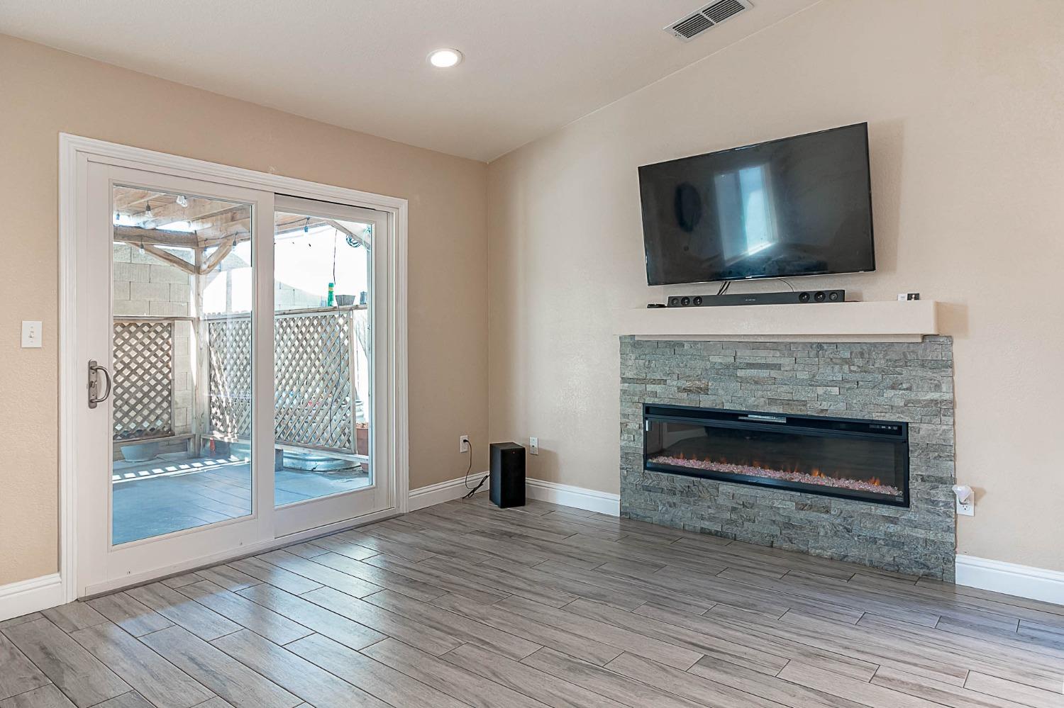 3085 Kimball Hill Drive
