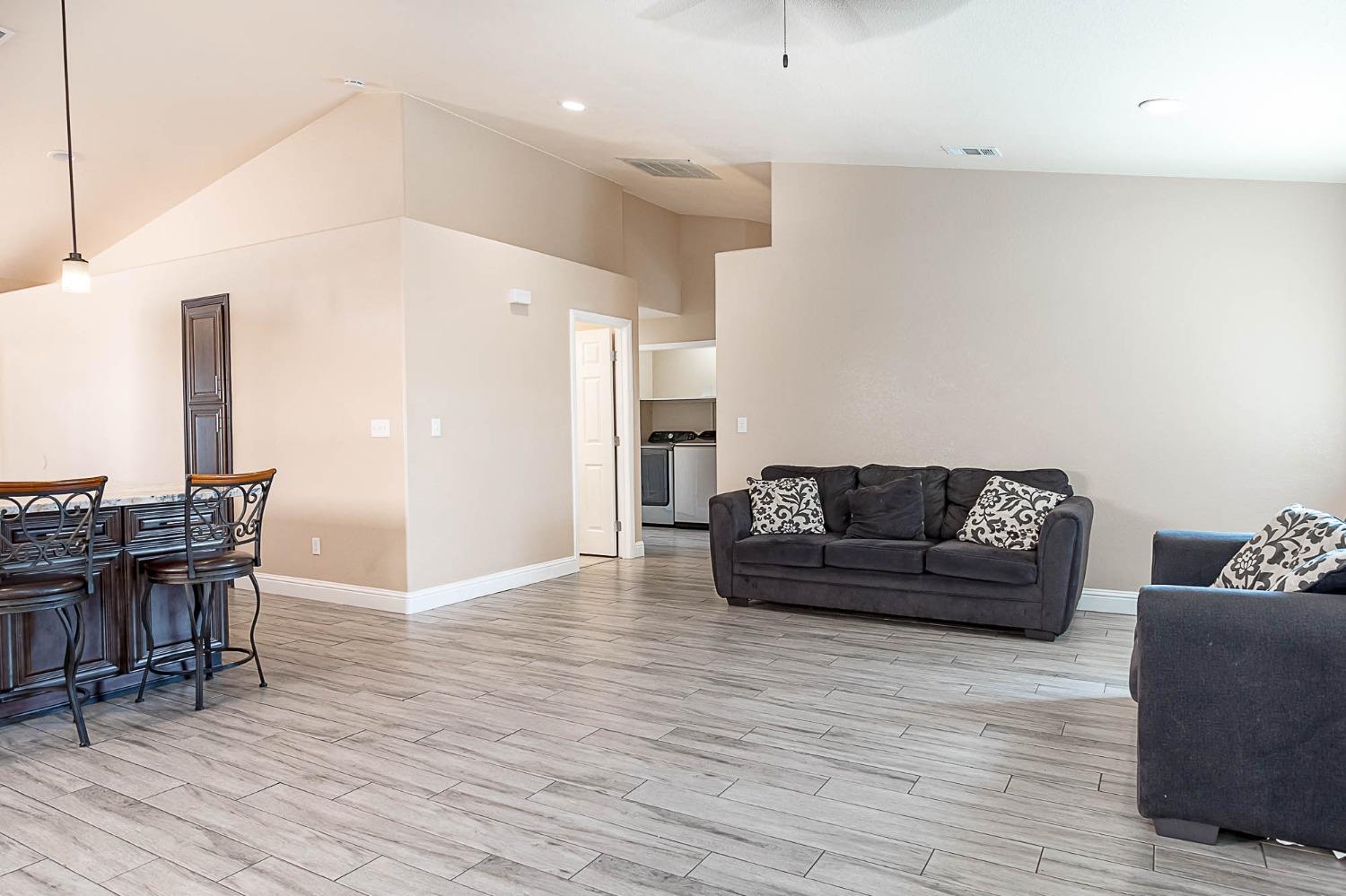 3085 Kimball Hill Drive