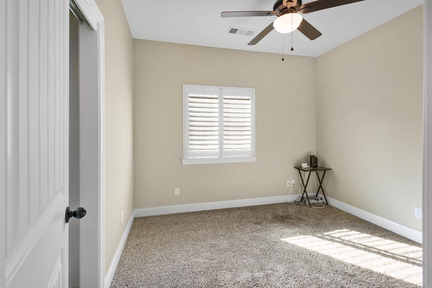 2785 Lexington Avenue