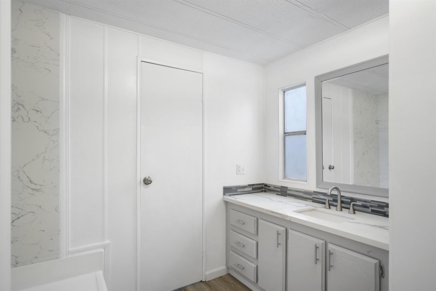 1206 Magic Sands Way