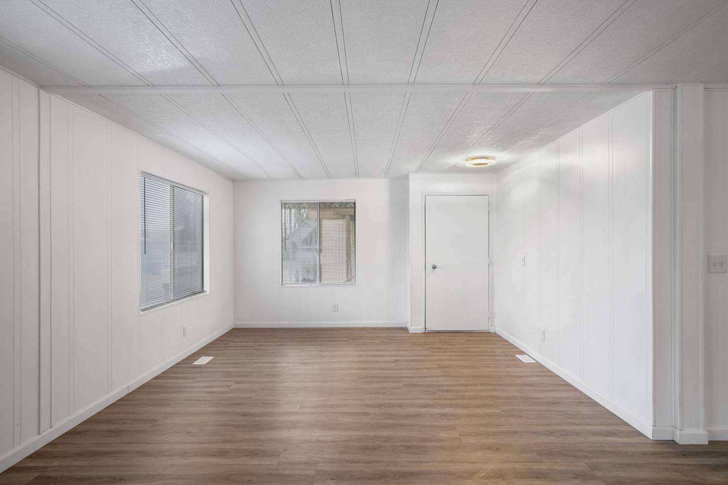 1206 Magic Sands Way