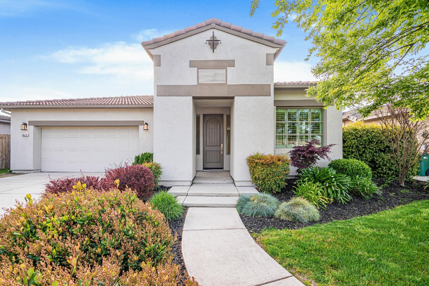 8679 Victory Court