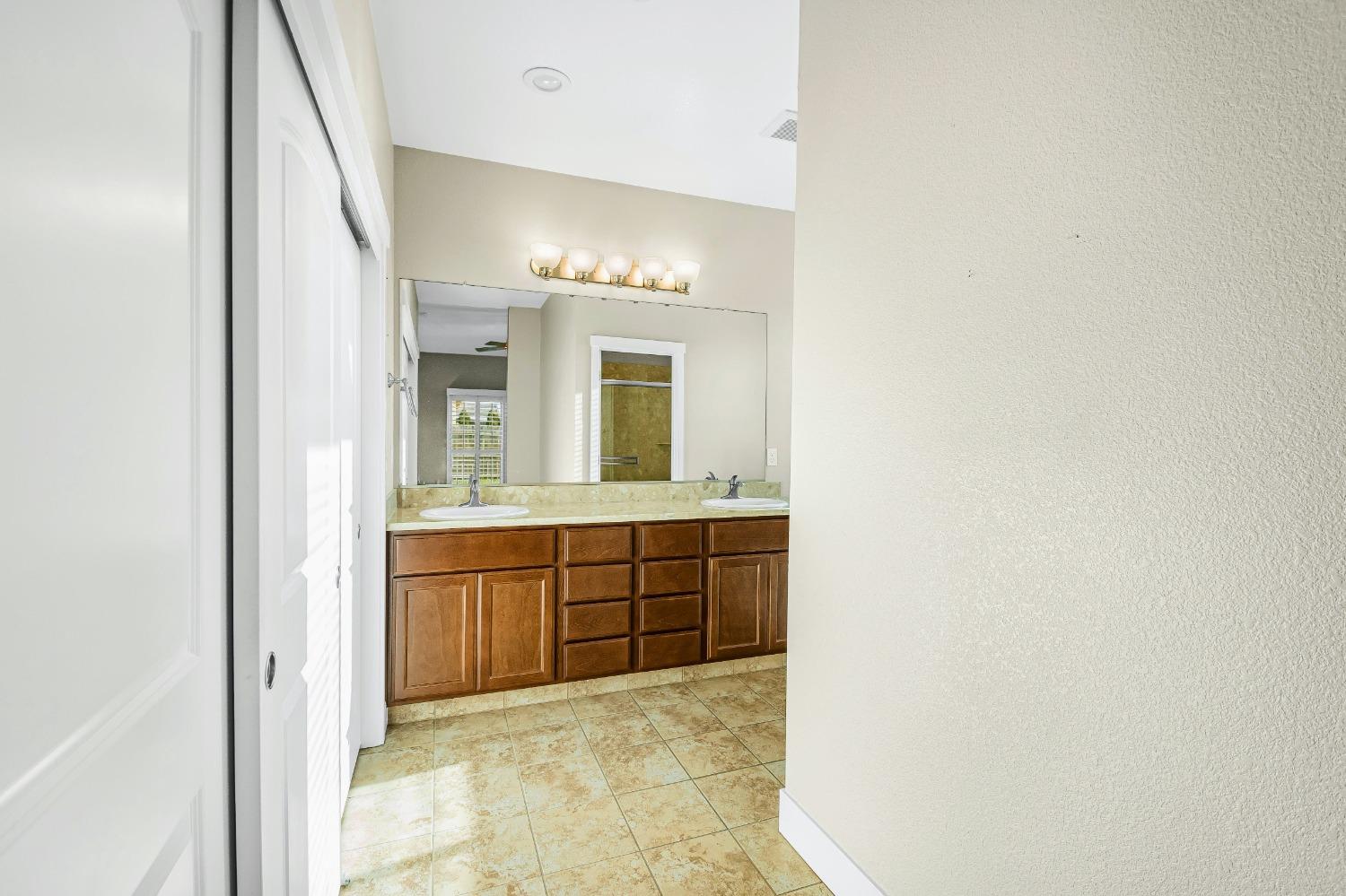 8679 Victory Court