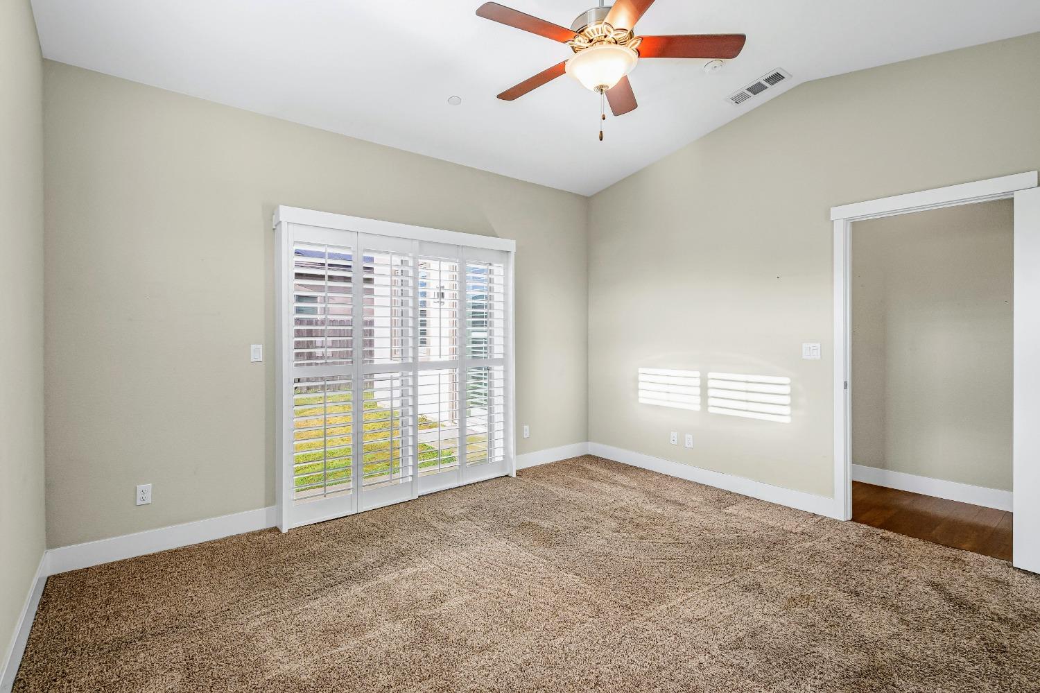 8679 Victory Court