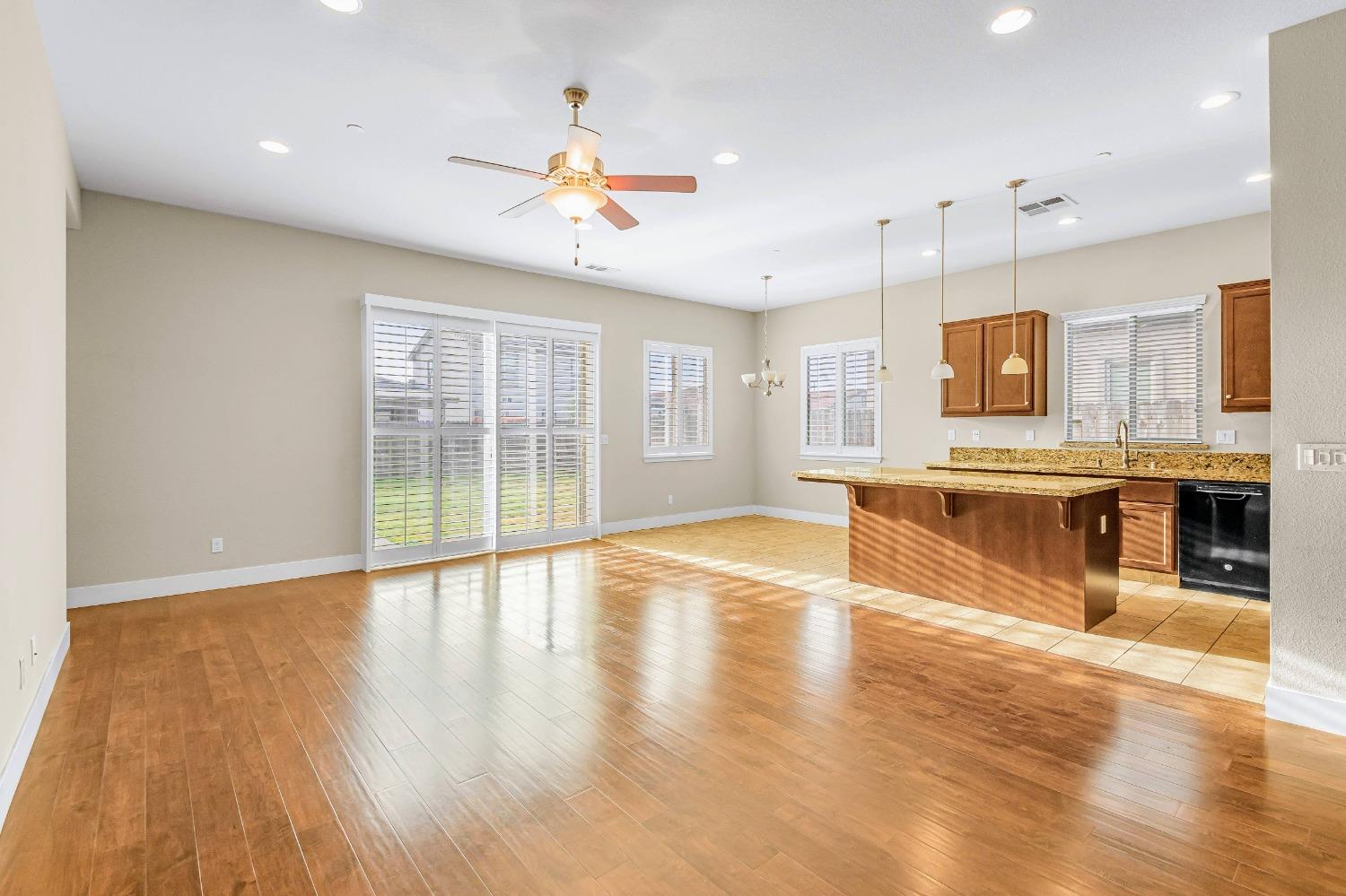 8679 Victory Court