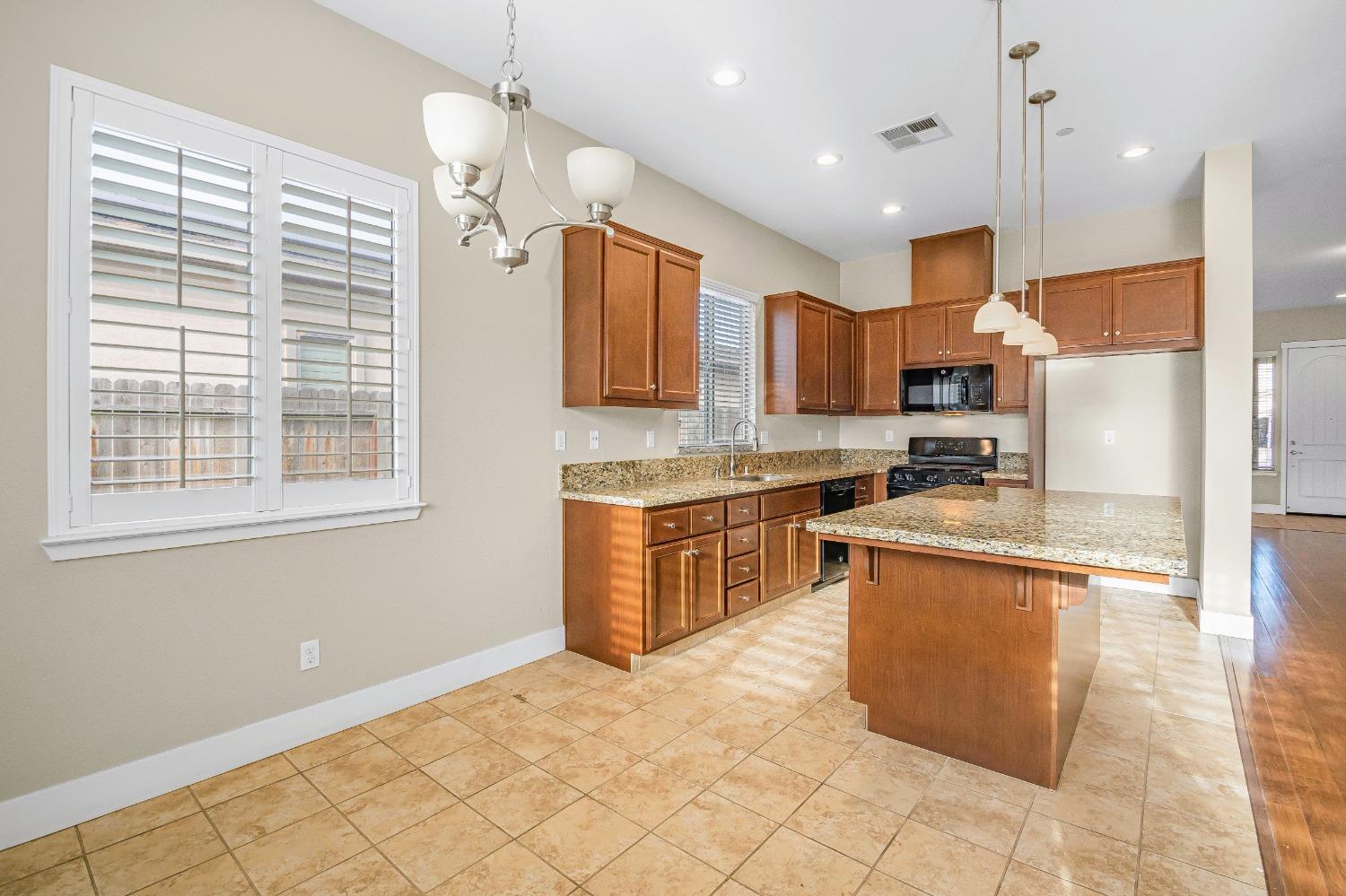 8679 Victory Court
