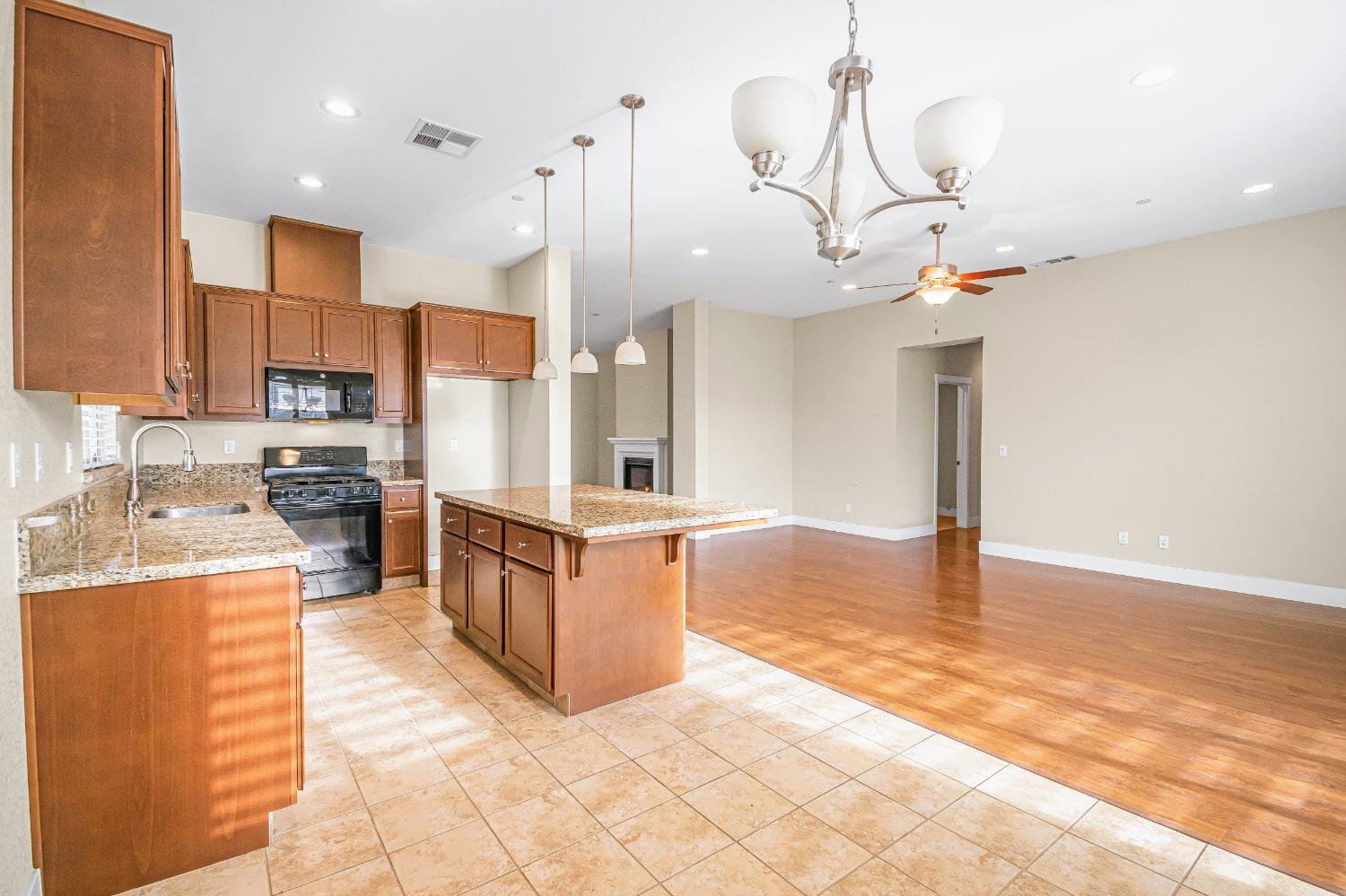 8679 Victory Court