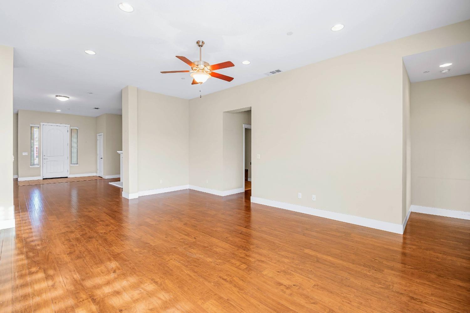 8679 Victory Court
