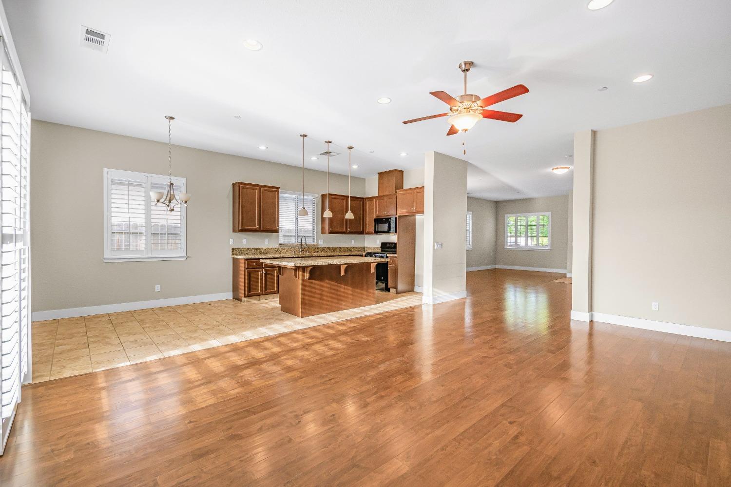 8679 Victory Court