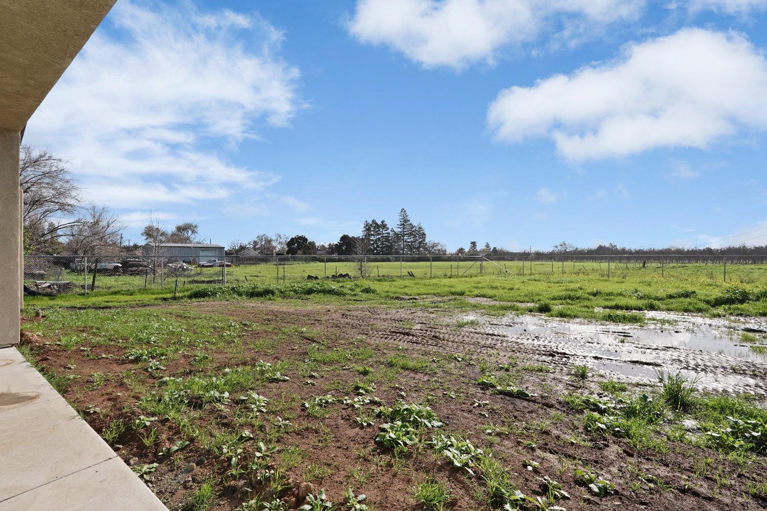 5828 E Cherokee Road