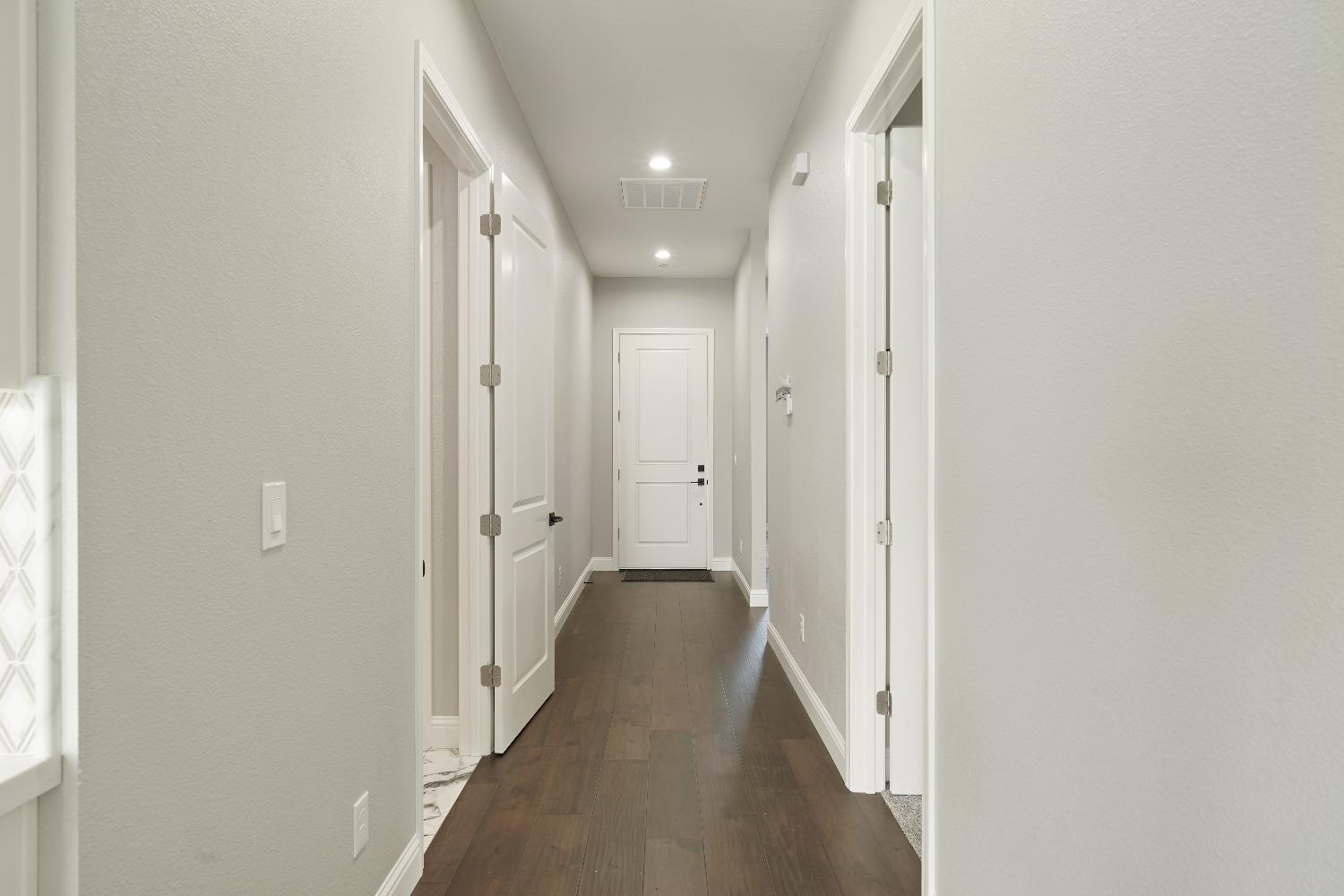 5828 E Cherokee Road